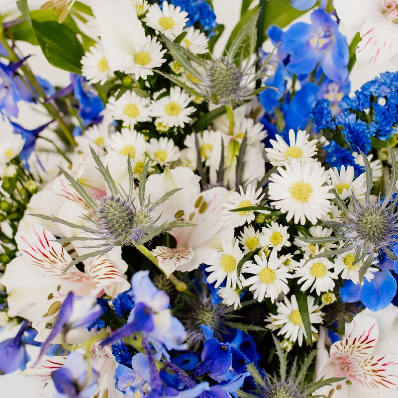 Blue Magic Flower Centerpiece Hand - Image