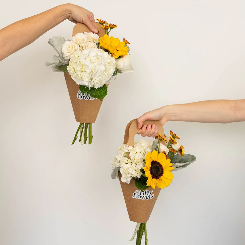Bright Sky Flower Bouquet Bar Kit Apron - Image