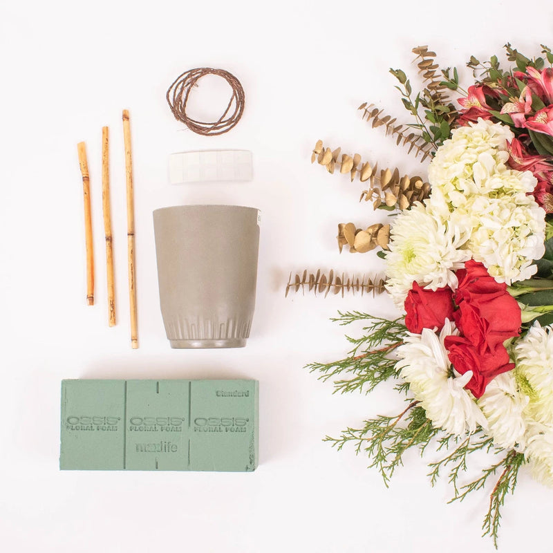 Christmas Morning Online DIY Flower Design Class Kit