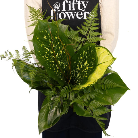 Evergreen Vegetation Greenery Kit Hand - Image