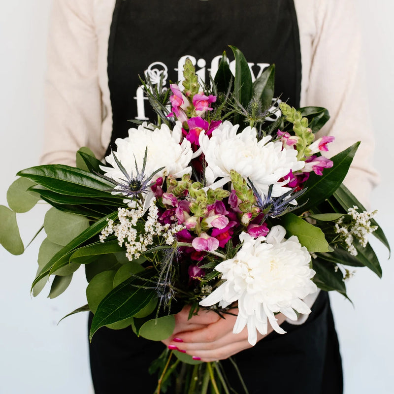 Farmhouse Style Flower Centerpiece Apron - Image