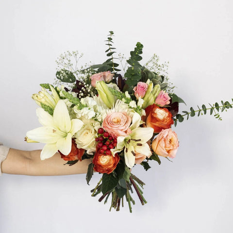Peach Cobbler Wedding Centerpieces Hand - Image