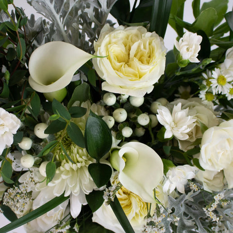 Snowy Days Bouquet Bar Kit Close Up - Image